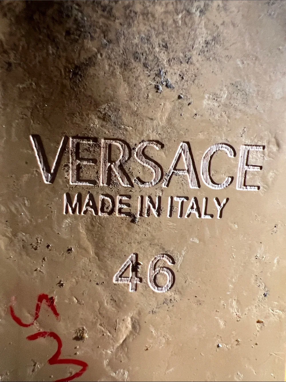 Versace - Picture 11 of 15